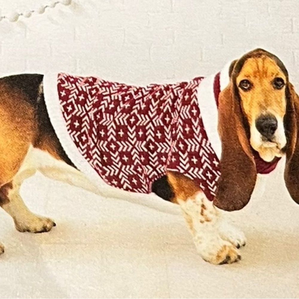 Red and White Knit Dog Sweater, Size‎ M